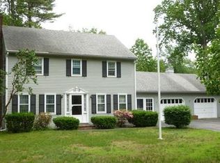 88 Winslow Cemetery Rd, Marshfield, MA 02050