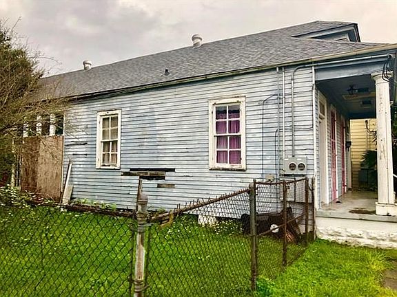 2nd image of 3224 Saint Ann St