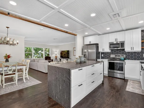 1207 SW 12th Avenue, Boca Raton, FL 33486