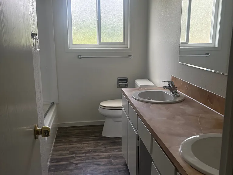 3047 N Linda Vista Ln — Photo 10