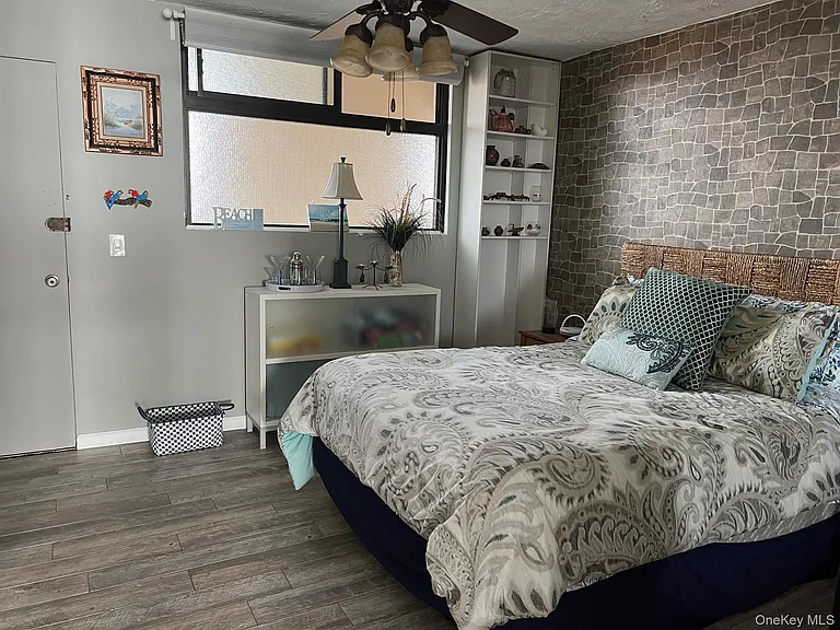 830 Shore Rd #5-J — Photo 7