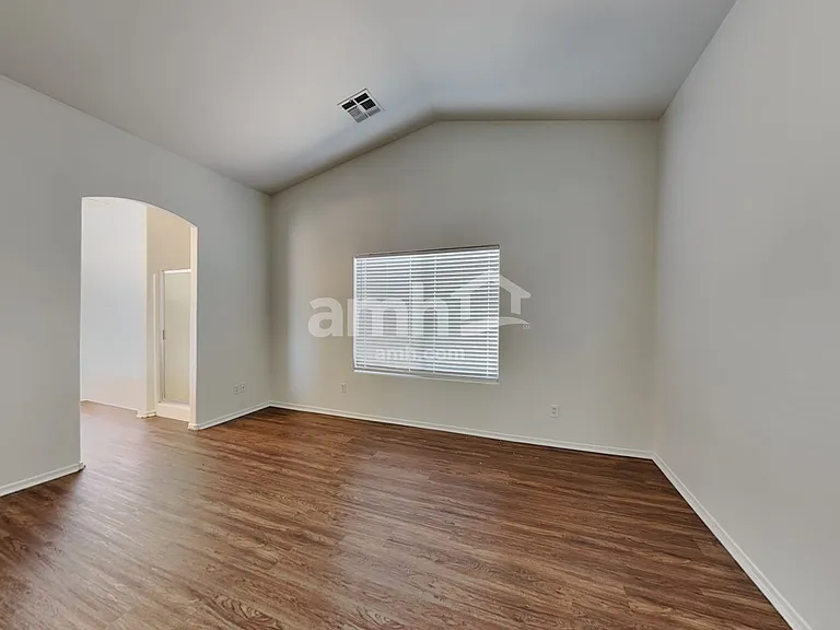 7364 W Ocotillo Rd — Photo 9