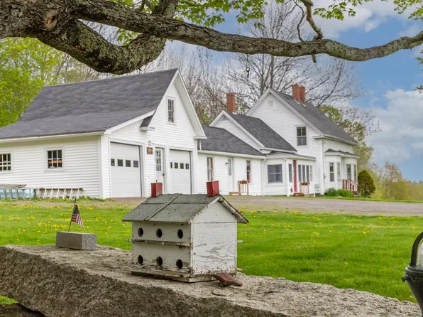393 Mason Corner Road, Saint Albans, ME 04971