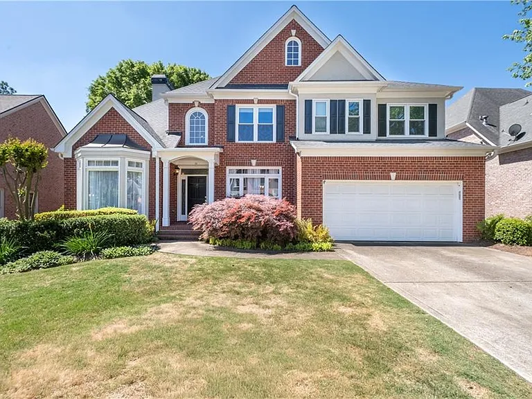 3308 Fieldwood Dr SE — Photo 1