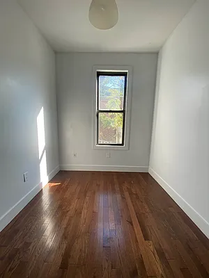 Rented by Hagstrom Management Inc | media 14