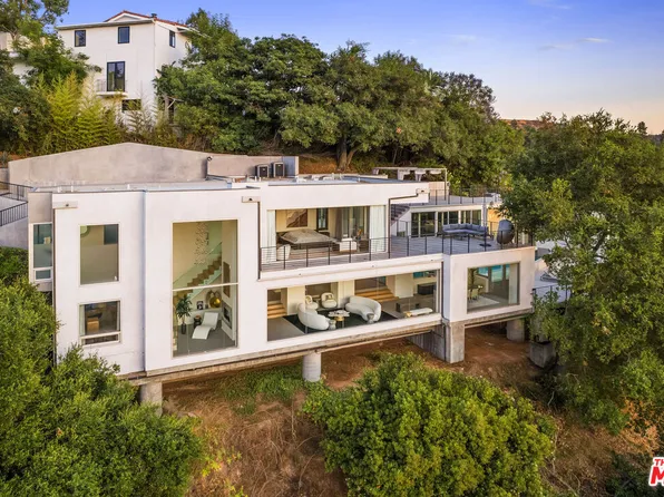 9716 Oak Pass Rd, Beverly Hills, CA 90210