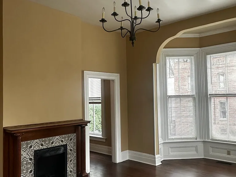 1223 Sylvanie St #1 — Photo 3