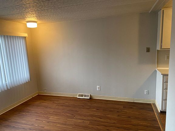 3rd image of 2252 W Central Ave #2130