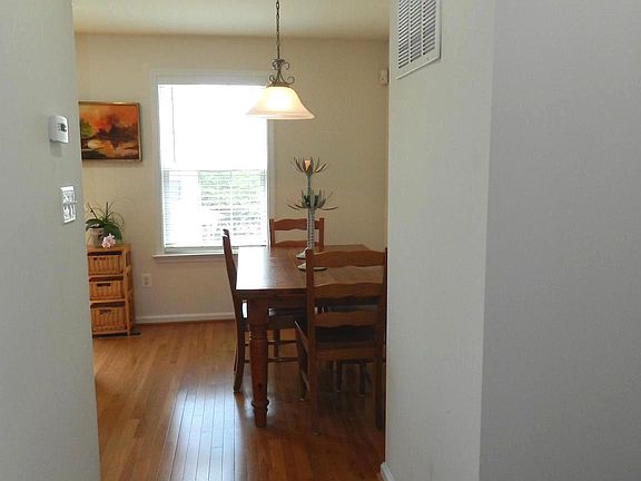 3rd image of 3079 Chinkapin Oak Ln