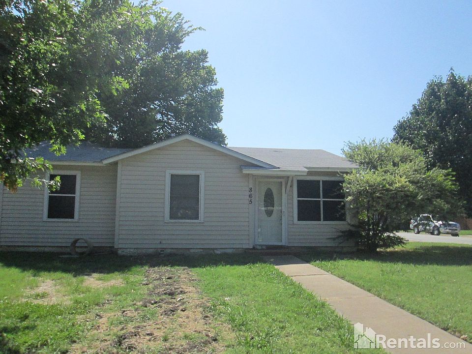 1st image of 865 Renfro Dr