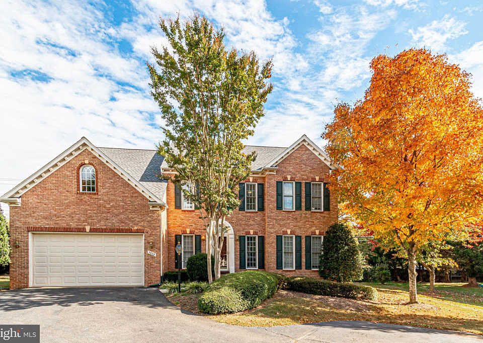 1st image of 3709 Valley Oaks Dr