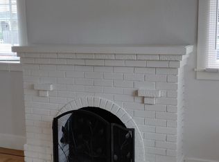 2400 F St APT D, Sacramento, CA