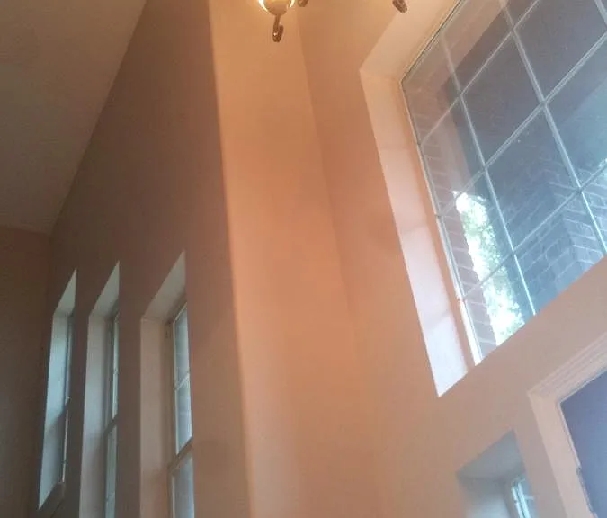 Grogeuse Entryway chandelier