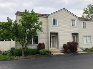 5263 Captains Ct, Columbus, OH 43220