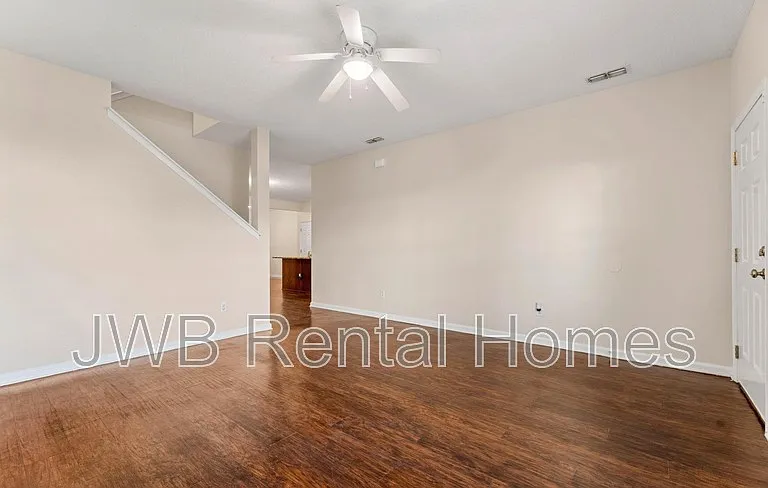 3330 Rayford St — Photo 12