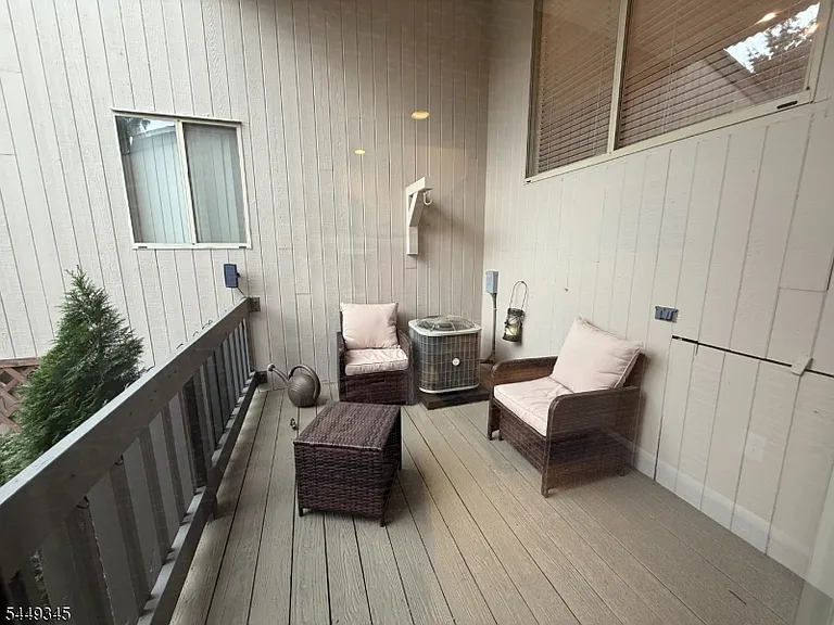 26 Kayser Ln — Photo 12