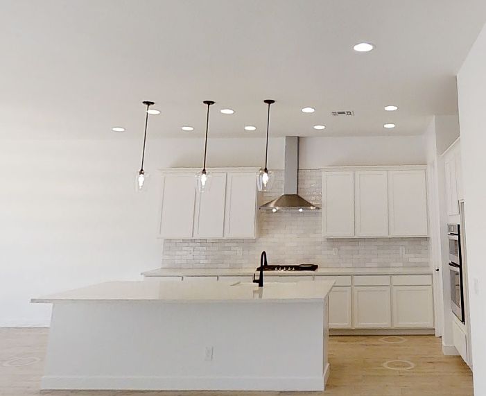 Estrella Crossing Community - Jade Interior Image 1