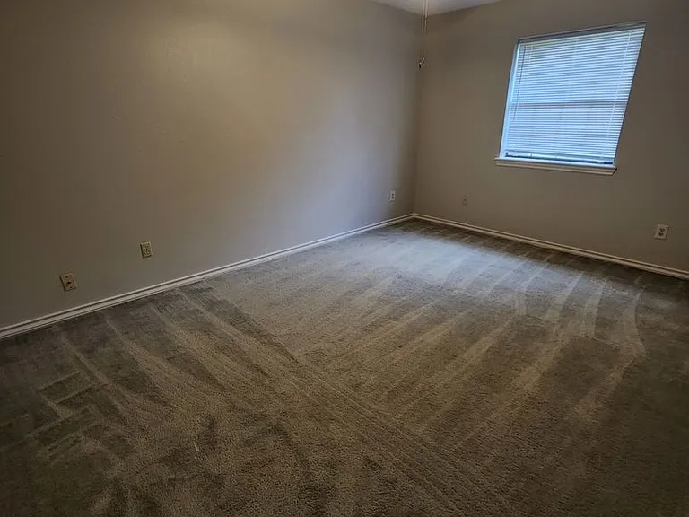 5705 Larry Dr — Photo 10