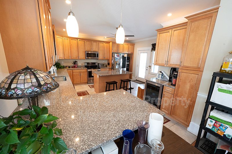 123 Pine St FLOOR 1, Danvers, MA 01923 Zillow