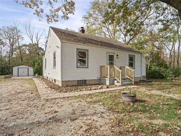 12092 Dille Rd, New Carlisle, OH 45344