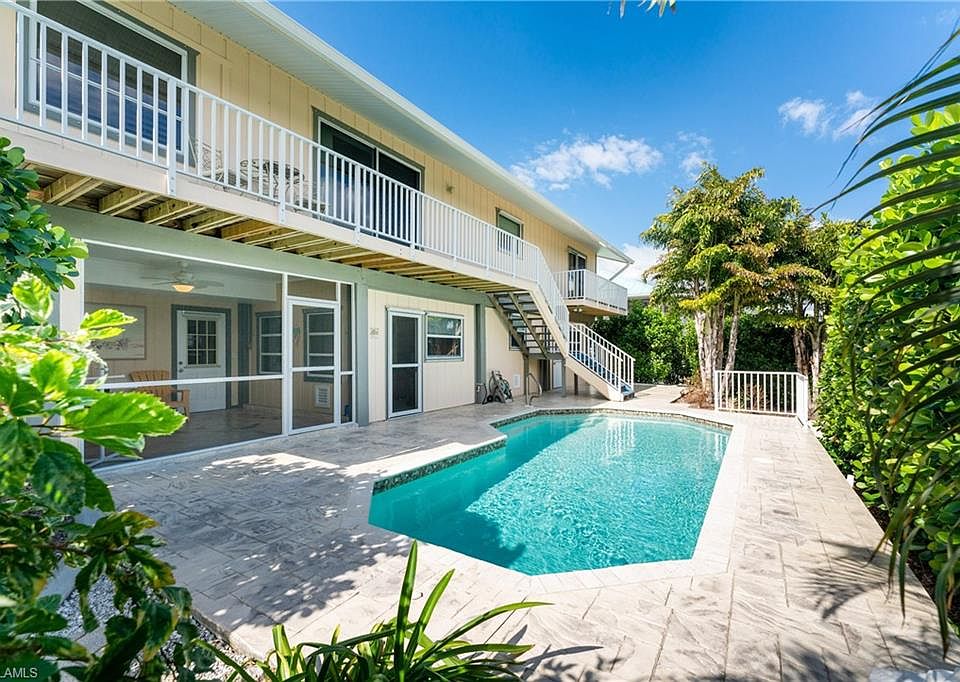1st image of 2324 Cherimoya Ln