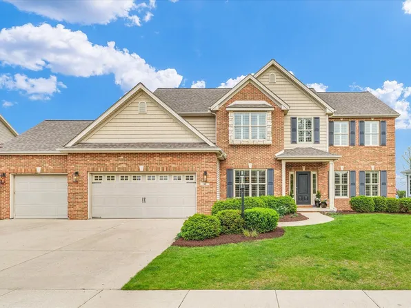 10 Fletcher Ct, Savoy, IL 61874