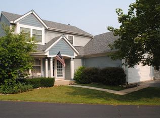 1377 Locust Ct, Grayslake, IL