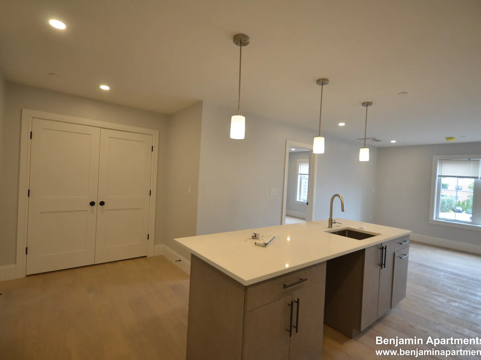 2 bed, $3,600 — Photo 2