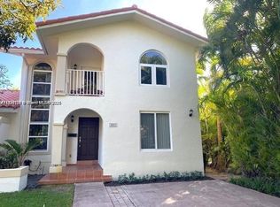 402 Majorca Ave, Coral Gables, FL 33134