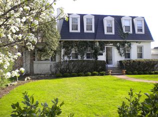 1548 Winnetka Ave, Northfield, IL 60093