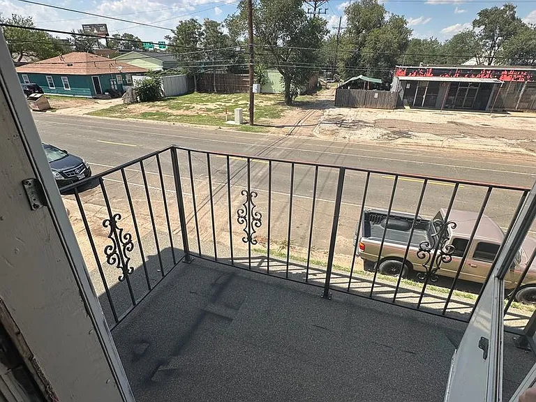 412 SE 15th- Four Plex — Photo 10