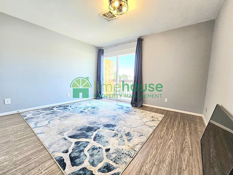 311 Norfolk Ave #1 — Photo 12