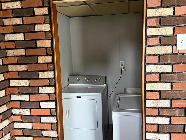 142 Willowlawn Pkwy #1 — Photo 8