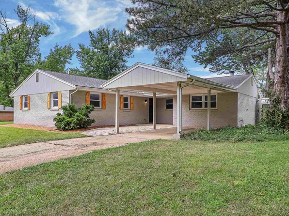 1741 Cassell Rd, Manhattan, KS 66502