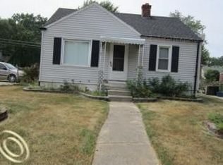 19403 Seminole, Redford, MI 48240