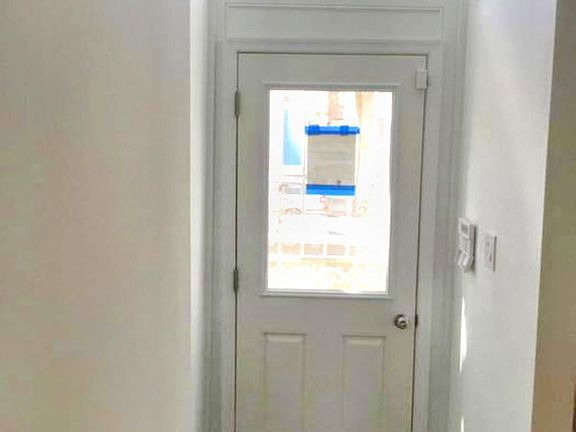 2nd image of 1529 N Bond St