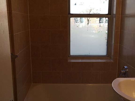 4th image of 11040 72nd Ave APT 1D