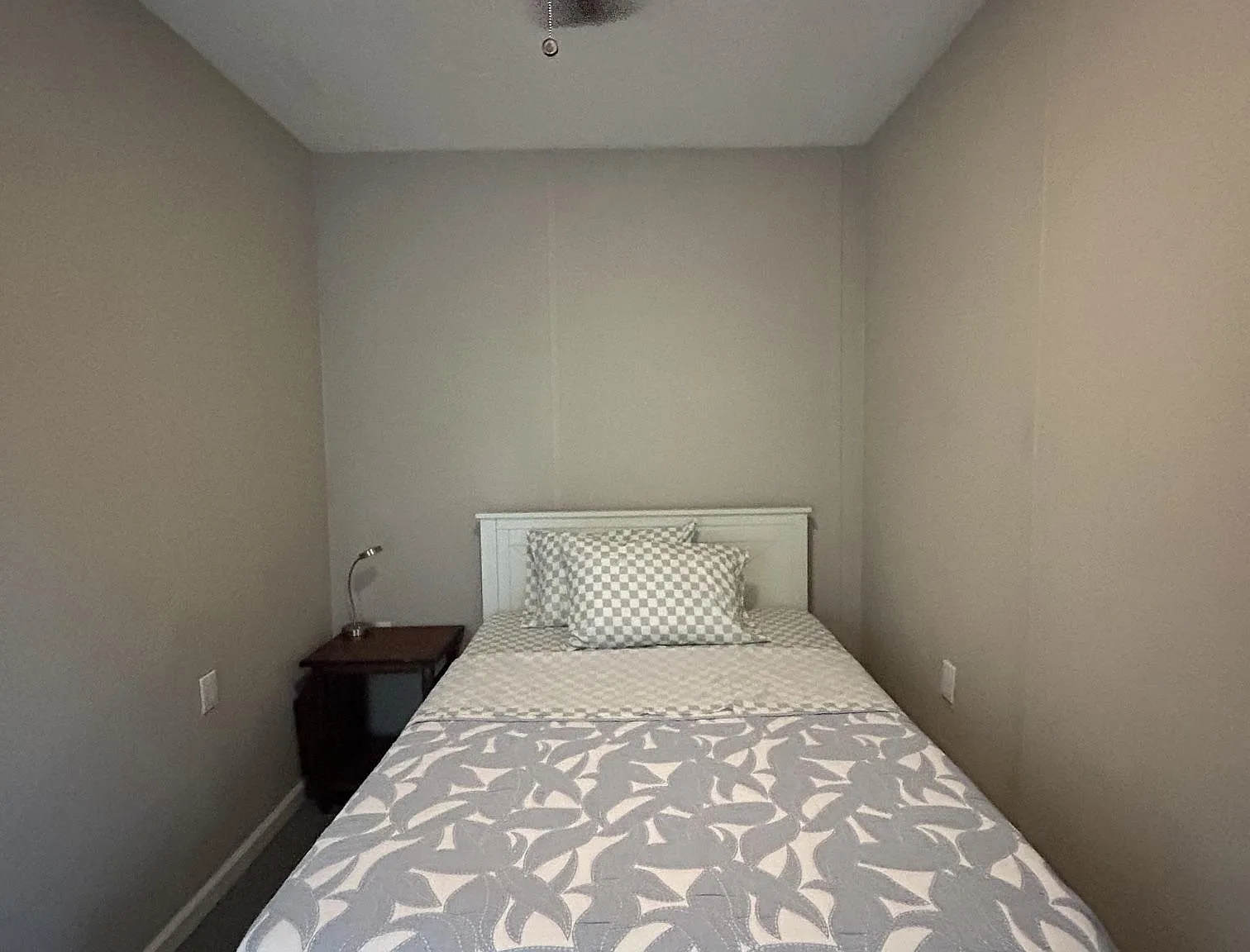 4 bed, 2.0 bath, 1930 sqft, $771 — Photo 2