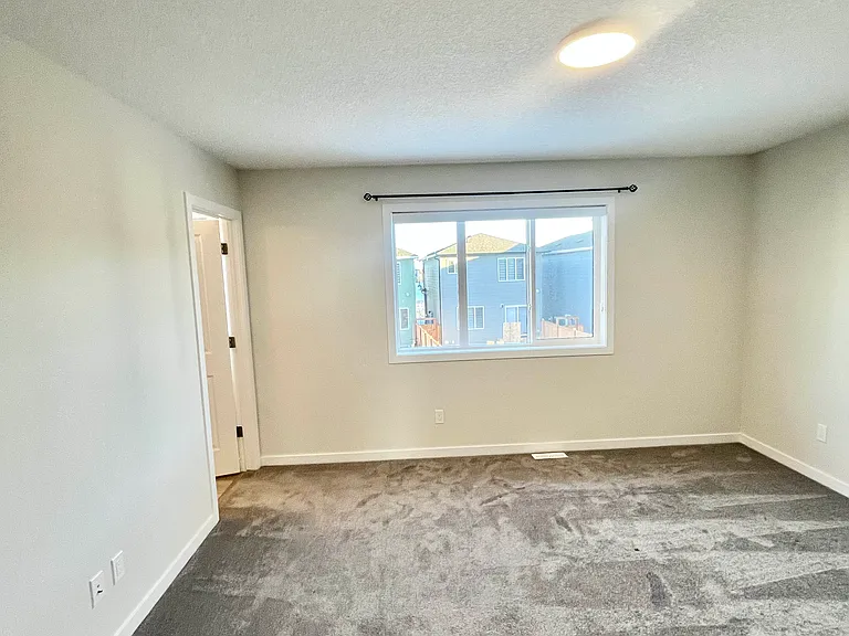 2205 Muckleplum Cres SW #2205 — Photo 9