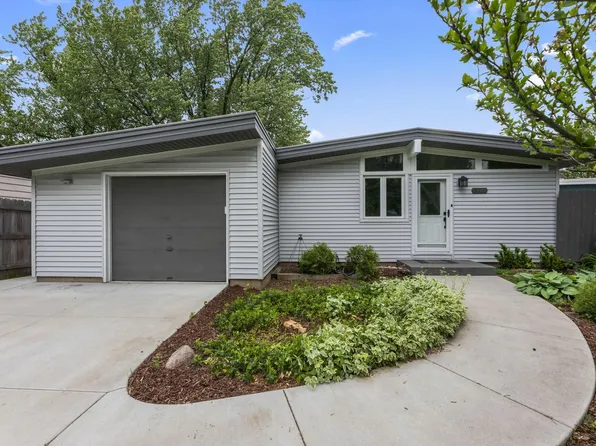 4422 North Glenway STREET, Wauwatosa, WI 53225