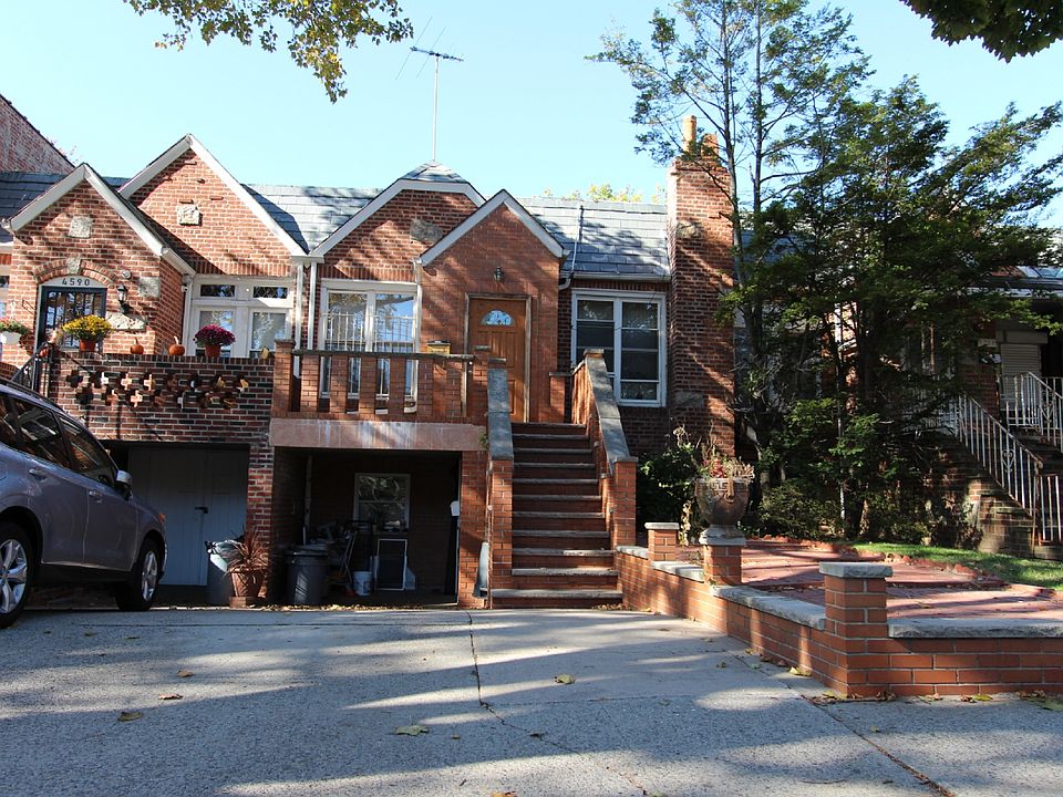 2nd image of 4568 Bedford Ave