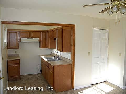 5th image of 4222 Palm Ave