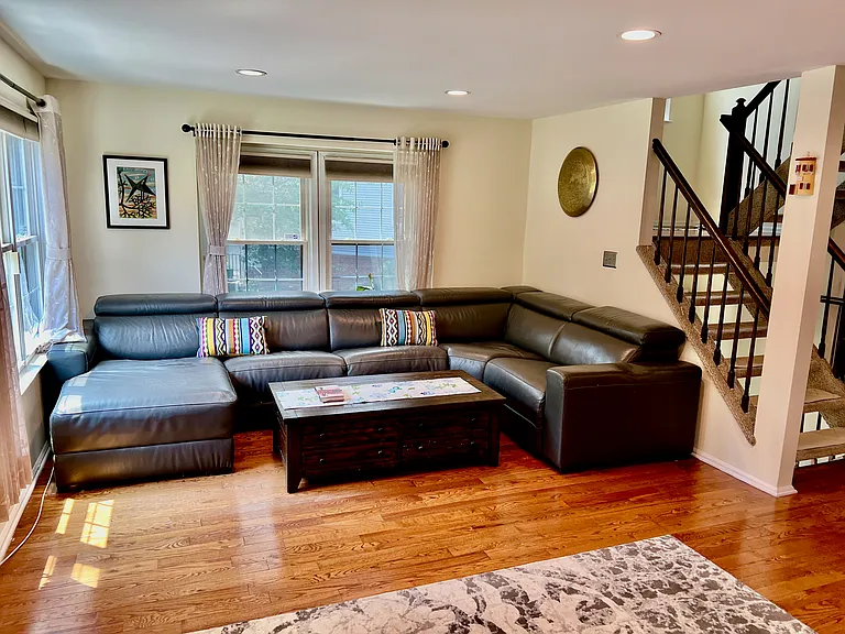 4106 Springbrook Dr #4106 — Photo 4