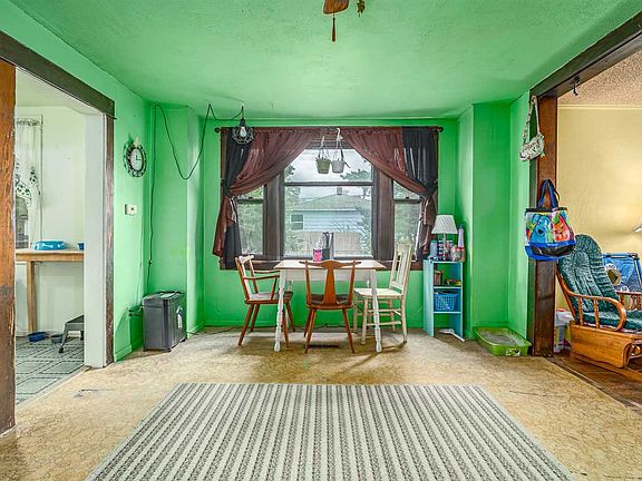 4th image of 1317 E Kiernan Ave