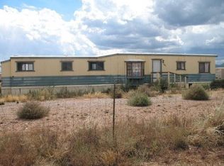 215 E Bramble Dr, Paulden, AZ 86334