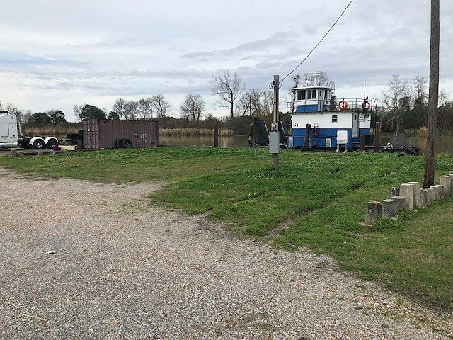 2nd image of 10349 Highway 1