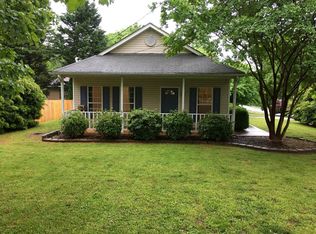 2705 Magnolia Ave, Cumming, GA 30041