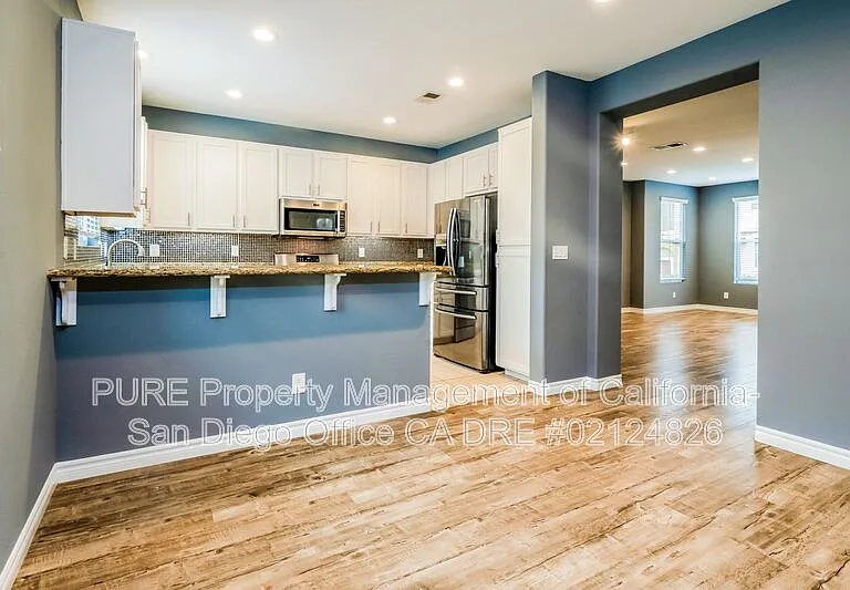 740 Mariposa Cir — Photo 6