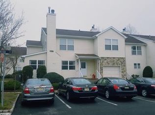 109 Exeter Ct, Piscataway, NJ 08854