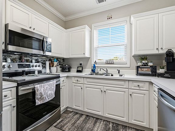 4th image of 505 Wickham Dr. #1071